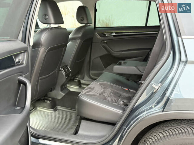 Сірий Шкода Kodiaq, об'ємом двигуна 2 л та пробігом 220 тис. км за 25750 $, фото 62 на Automoto.ua