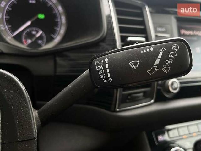 Серый Шкода Kodiaq, объемом двигателя 1.98 л и пробегом 236 тыс. км за 23000 $, фото 15 на Automoto.ua
