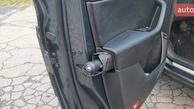 Сірий Шкода Kodiaq, об'ємом двигуна 1.4 л та пробігом 192 тис. км за 18699 $, фото 12 на Automoto.ua