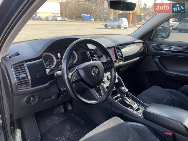 Серый Шкода Kodiaq, объемом двигателя 1.97 л и пробегом 180 тыс. км за 26000 $, фото 20 на Automoto.ua