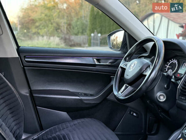 Сірий Шкода Kodiaq, об'ємом двигуна 2 л та пробігом 121 тис. км за 26450 $, фото 30 на Automoto.ua