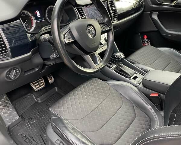Серый Шкода Kodiaq, объемом двигателя 2 л и пробегом 214 тыс. км за 22000 $, фото 7 на Automoto.ua