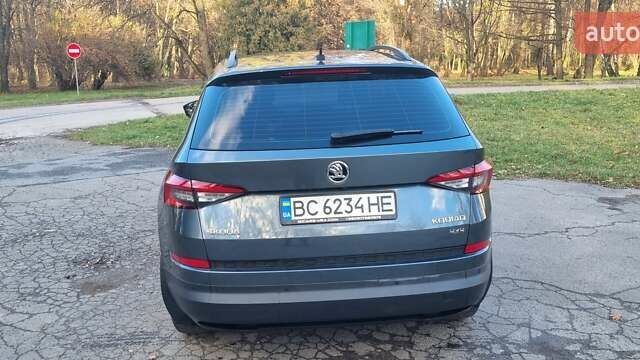Сірий Шкода Kodiaq, об'ємом двигуна 1.4 л та пробігом 192 тис. км за 18699 $, фото 6 на Automoto.ua
