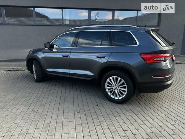 Серый Шкода Kodiaq, объемом двигателя 1.97 л и пробегом 212 тыс. км за 26999 $, фото 18 на Automoto.ua