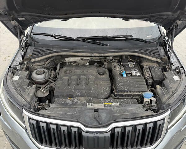 Серый Шкода Kodiaq, объемом двигателя 1.97 л и пробегом 225 тыс. км за 26800 $, фото 32 на Automoto.ua