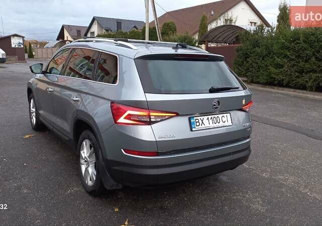 Шкода Kodiaq 2017 у Хмельницькому на Automoto.ua Сірий Шкода Kodiaq, об'ємом двигуна 1.97 л та пробігом 131 тис. км за 28500 $, фото 1 на Automoto.ua