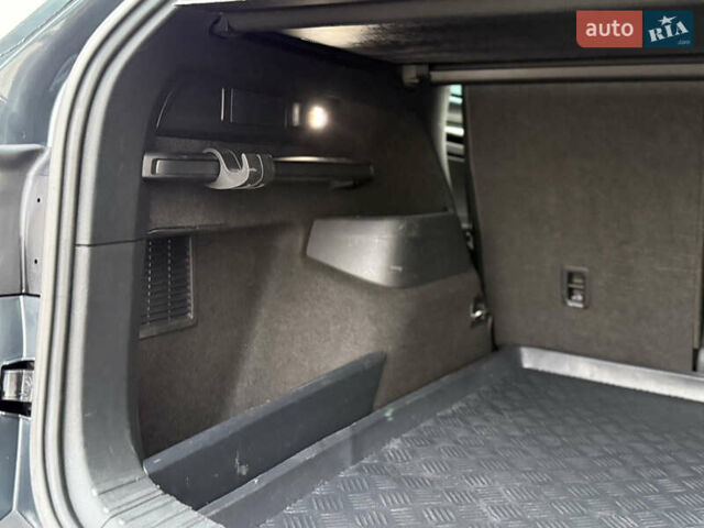 Сірий Шкода Kodiaq, об'ємом двигуна 2 л та пробігом 220 тис. км за 25750 $, фото 90 на Automoto.ua