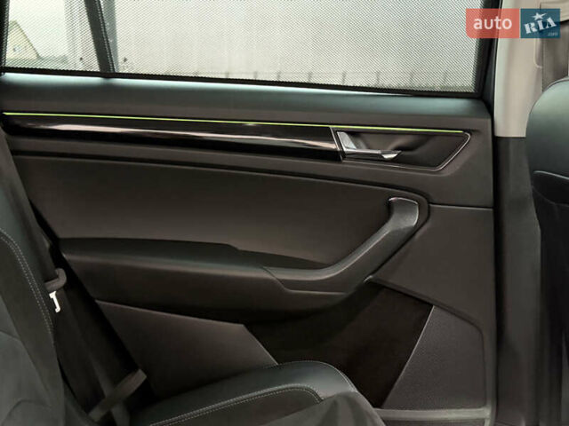 Сірий Шкода Kodiaq, об'ємом двигуна 2 л та пробігом 220 тис. км за 25750 $, фото 61 на Automoto.ua