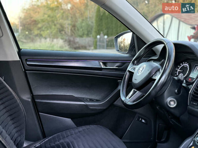 Серый Шкода Kodiaq, объемом двигателя 1.97 л и пробегом 121 тыс. км за 26450 $, фото 28 на Automoto.ua