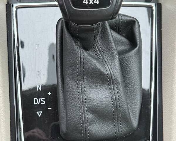 Серый Шкода Kodiaq, объемом двигателя 1.97 л и пробегом 214 тыс. км за 23999 $, фото 23 на Automoto.ua