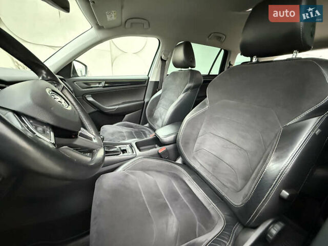 Сірий Шкода Kodiaq, об'ємом двигуна 2 л та пробігом 220 тис. км за 25750 $, фото 47 на Automoto.ua
