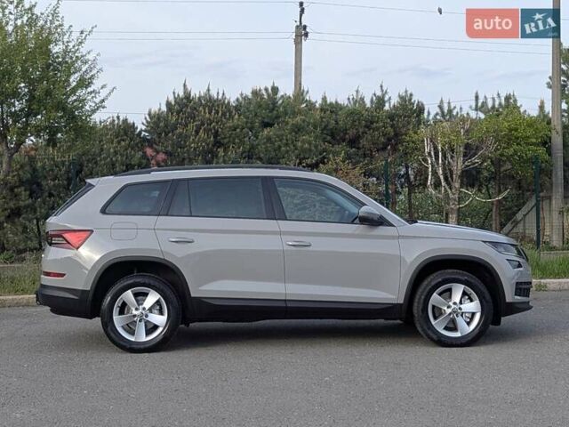 Серый Шкода Kodiaq, объемом двигателя 2 л и пробегом 220 тыс. км за 23999 $, фото 14 на Automoto.ua
