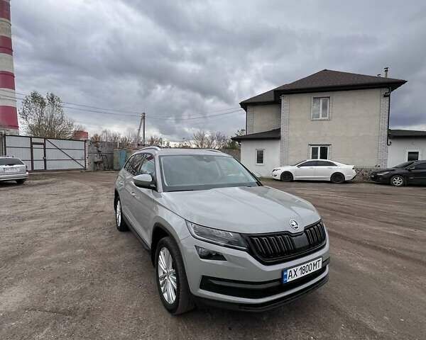 Серый Шкода Kodiaq, объемом двигателя 1.97 л и пробегом 283 тыс. км за 28200 $, фото 10 на Automoto.ua