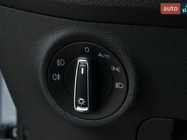 Серый Шкода Kodiaq, объемом двигателя 1.97 л и пробегом 209 тыс. км за 24955 $, фото 36 на Automoto.ua