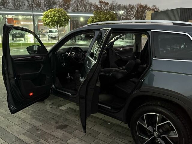 Серый Шкода Kodiaq, объемом двигателя 2 л и пробегом 227 тыс. км за 27800 $, фото 19 на Automoto.ua
