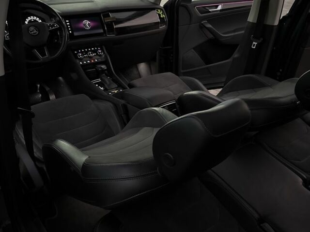 Серый Шкода Kodiaq, объемом двигателя 2 л и пробегом 227 тыс. км за 27800 $, фото 22 на Automoto.ua