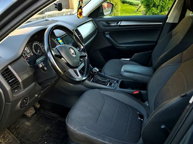 Сірий Шкода Kodiaq, об'ємом двигуна 2 л та пробігом 180 тис. км за 21850 $, фото 4 на Automoto.ua