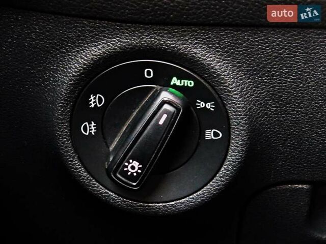 Сірий Шкода Kodiaq, об'ємом двигуна 1.97 л та пробігом 171 тис. км за 24900 $, фото 6 на Automoto.ua