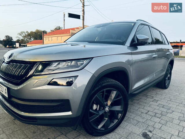 Серый Шкода Kodiaq, объемом двигателя 1.97 л и пробегом 236 тыс. км за 23999 $, фото 2 на Automoto.ua