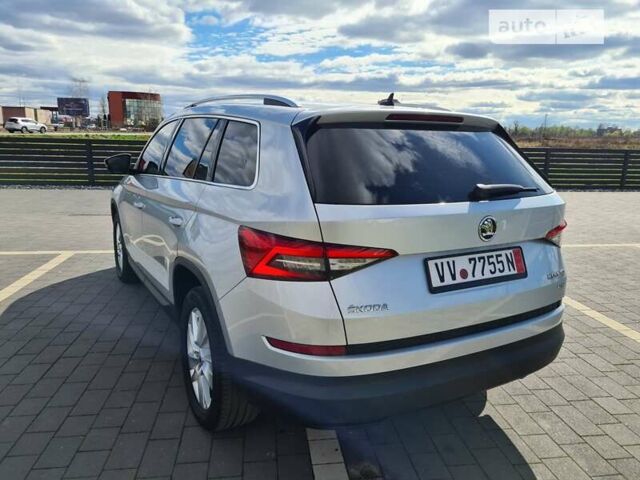 Сірий Шкода Kodiaq, об'ємом двигуна 1.97 л та пробігом 165 тис. км за 27999 $, фото 12 на Automoto.ua