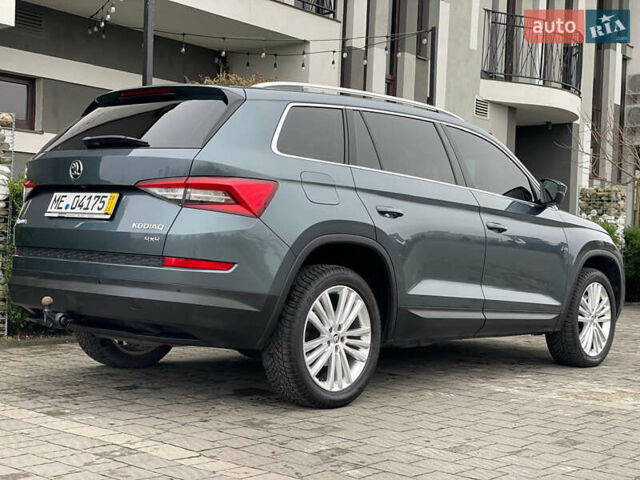 Сірий Шкода Kodiaq, об'ємом двигуна 1.97 л та пробігом 229 тис. км за 26999 $, фото 40 на Automoto.ua