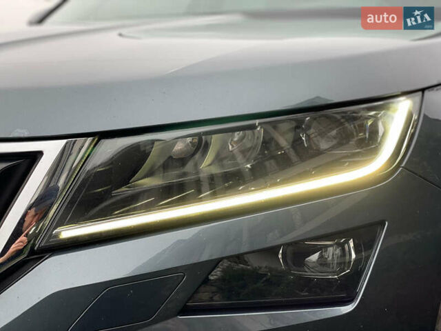 Сірий Шкода Kodiaq, об'ємом двигуна 1.97 л та пробігом 229 тис. км за 26999 $, фото 53 на Automoto.ua