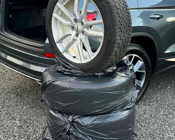 Серый Шкода Kodiaq, объемом двигателя 2 л и пробегом 201 тыс. км за 29300 $, фото 11 на Automoto.ua