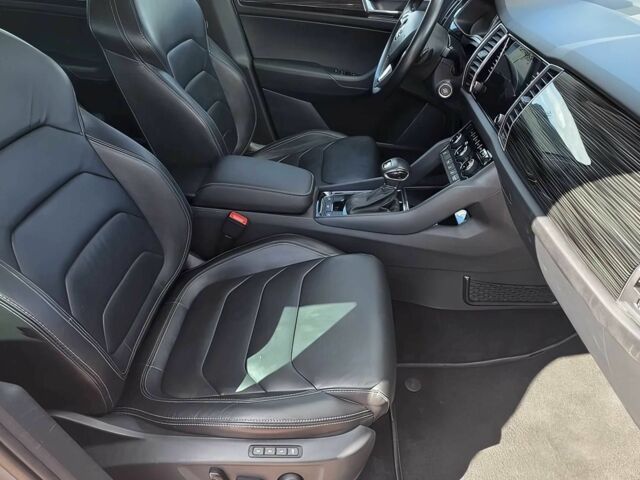Серый Шкода Kodiaq, объемом двигателя 2 л и пробегом 42 тыс. км за 16000 $, фото 8 на Automoto.ua
