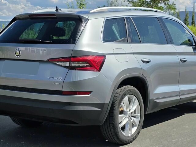 Серый Шкода Kodiaq, объемом двигателя 2 л и пробегом 42 тыс. км за 16000 $, фото 3 на Automoto.ua