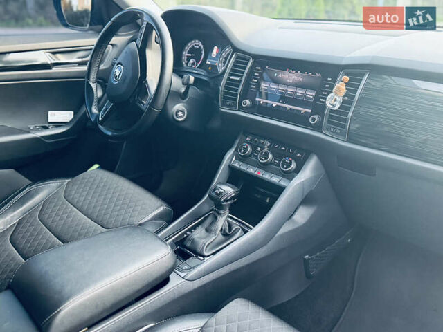 Серый Шкода Kodiaq, объемом двигателя 1.97 л и пробегом 235 тыс. км за 24444 $, фото 11 на Automoto.ua