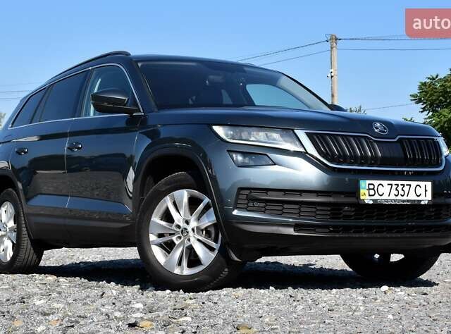 Сірий Шкода Kodiaq, об'ємом двигуна 1.97 л та пробігом 158 тис. км за 23500 $, фото 2 на Automoto.ua