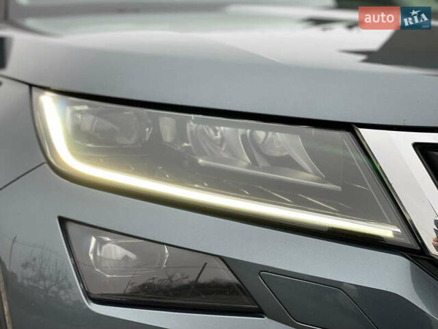 Сірий Шкода Kodiaq, об'ємом двигуна 1.97 л та пробігом 229 тис. км за 26999 $, фото 52 на Automoto.ua