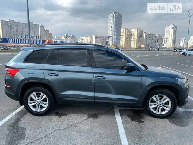 Сірий Шкода Kodiaq, об'ємом двигуна 1.97 л та пробігом 175 тис. км за 21500 $, фото 7 на Automoto.ua