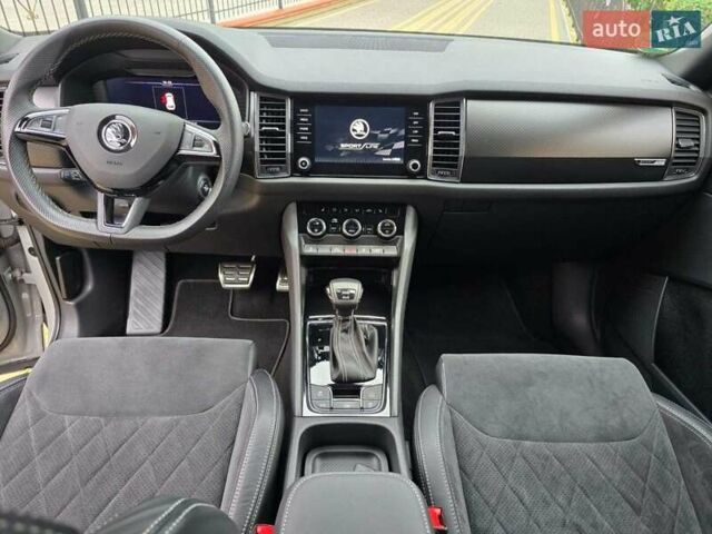 Серый Шкода Kodiaq, объемом двигателя 1.97 л и пробегом 193 тыс. км за 30700 $, фото 29 на Automoto.ua