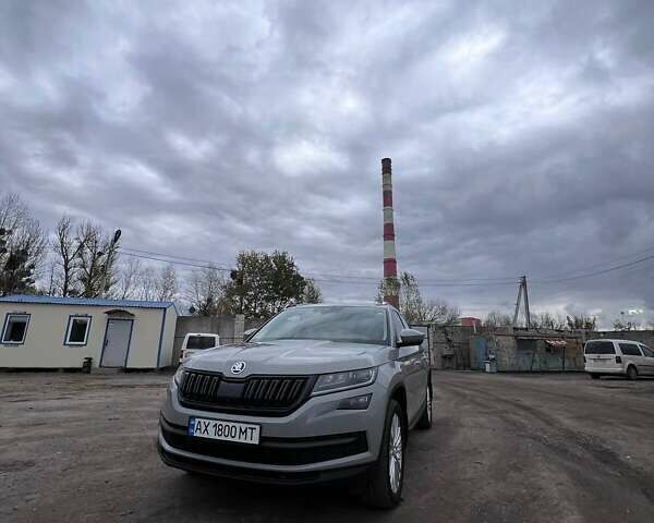 Серый Шкода Kodiaq, объемом двигателя 1.97 л и пробегом 283 тыс. км за 28200 $, фото 1 на Automoto.ua