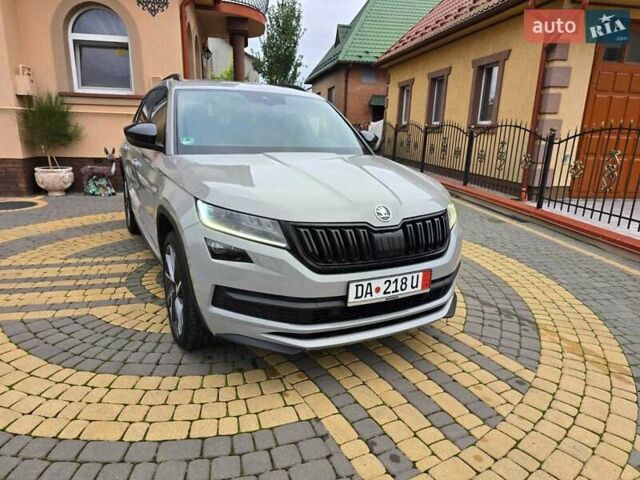 Серый Шкода Kodiaq, объемом двигателя 1.97 л и пробегом 193 тыс. км за 30700 $, фото 10 на Automoto.ua