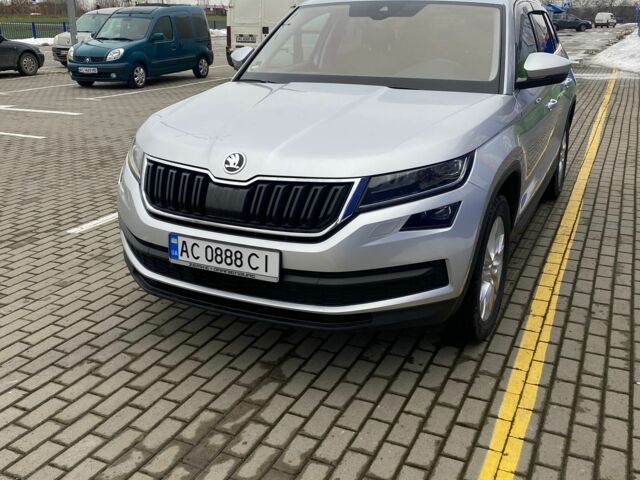 Серый Шкода Kodiaq, объемом двигателя 2 л и пробегом 265 тыс. км за 25500 $, фото 3 на Automoto.ua