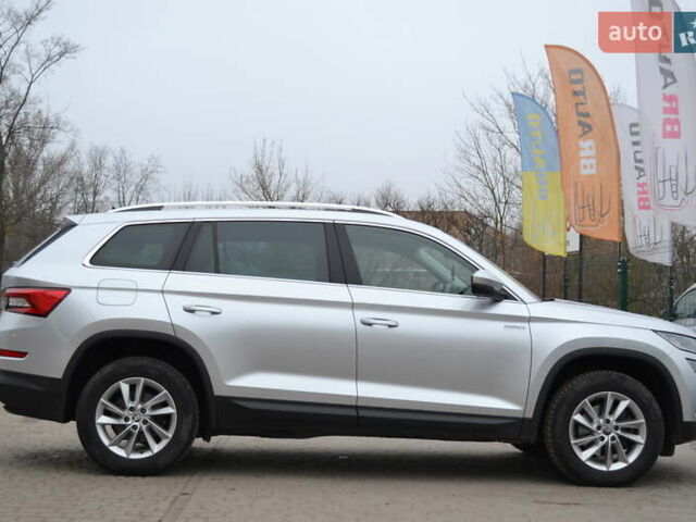 Серый Шкода Kodiaq, объемом двигателя 1.97 л и пробегом 209 тыс. км за 24955 $, фото 20 на Automoto.ua