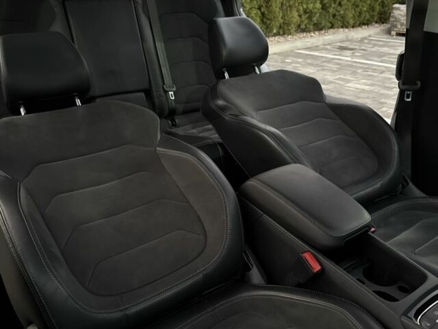 Серый Шкода Kodiaq, объемом двигателя 2 л и пробегом 227 тыс. км за 27800 $, фото 16 на Automoto.ua