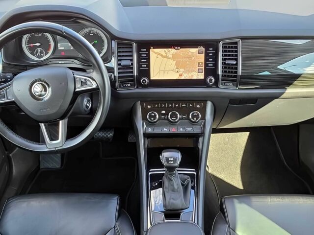 Серый Шкода Kodiaq, объемом двигателя 2 л и пробегом 42 тыс. км за 16000 $, фото 7 на Automoto.ua