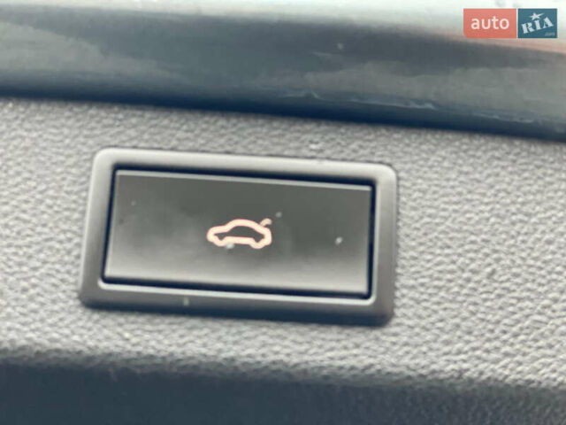 Сірий Шкода Kodiaq, об'ємом двигуна 1.97 л та пробігом 229 тис. км за 26999 $, фото 70 на Automoto.ua