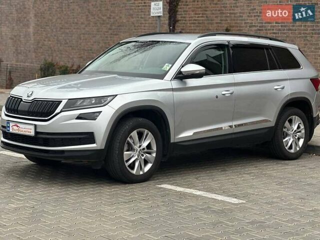 Серый Шкода Kodiaq, объемом двигателя 1.98 л и пробегом 38 тыс. км за 29999 $, фото 1 на Automoto.ua