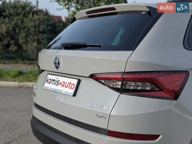 Сірий Шкода Kodiaq, об'ємом двигуна 2 л та пробігом 220 тис. км за 23999 $, фото 12 на Automoto.ua