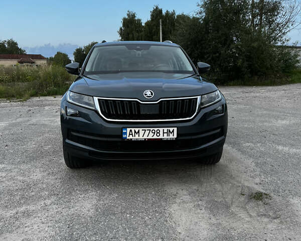 Серый Шкода Kodiaq, объемом двигателя 1.97 л и пробегом 190 тыс. км за 28500 $, фото 1 на Automoto.ua