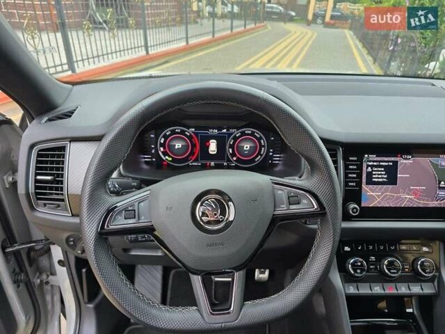 Серый Шкода Kodiaq, объемом двигателя 1.97 л и пробегом 193 тыс. км за 30700 $, фото 45 на Automoto.ua
