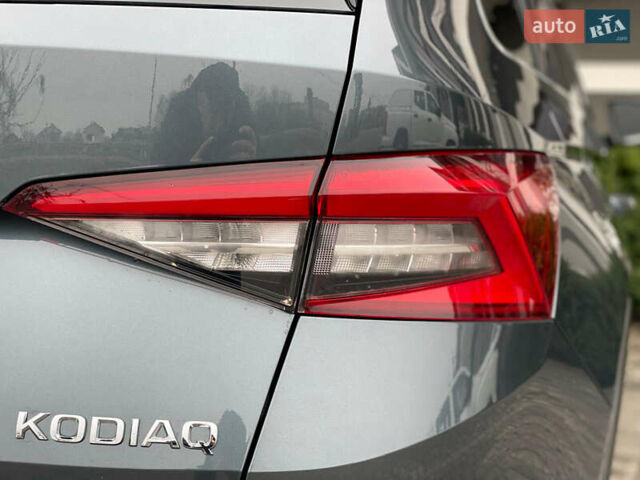 Сірий Шкода Kodiaq, об'ємом двигуна 1.97 л та пробігом 229 тис. км за 26999 $, фото 29 на Automoto.ua