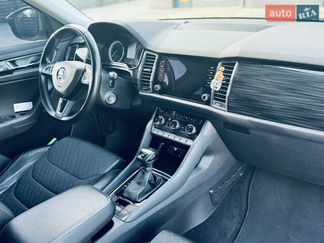 Серый Шкода Kodiaq, объемом двигателя 1.97 л и пробегом 235 тыс. км за 24444 $, фото 14 на Automoto.ua