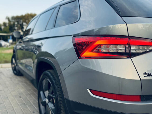 Серый Шкода Kodiaq, объемом двигателя 1.97 л и пробегом 235 тыс. км за 24444 $, фото 6 на Automoto.ua