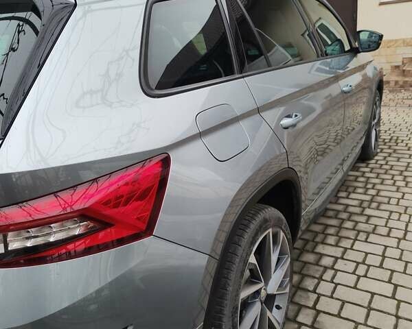 Серый Шкода Kodiaq, объемом двигателя 1.97 л и пробегом 243 тыс. км за 28700 $, фото 6 на Automoto.ua