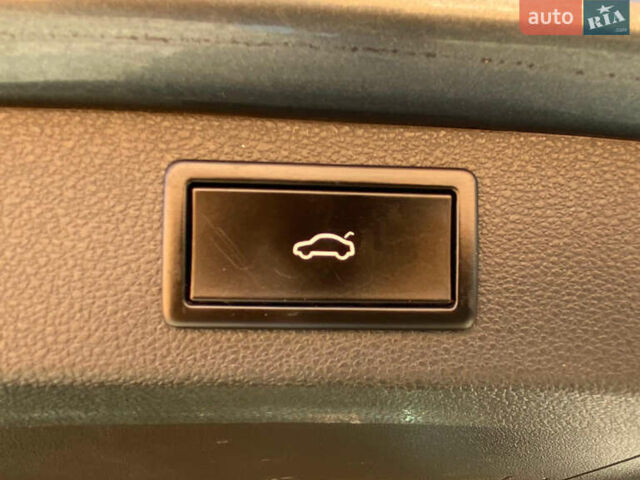Серый Шкода Kodiaq, объемом двигателя 1.97 л и пробегом 248 тыс. км за 22950 $, фото 28 на Automoto.ua